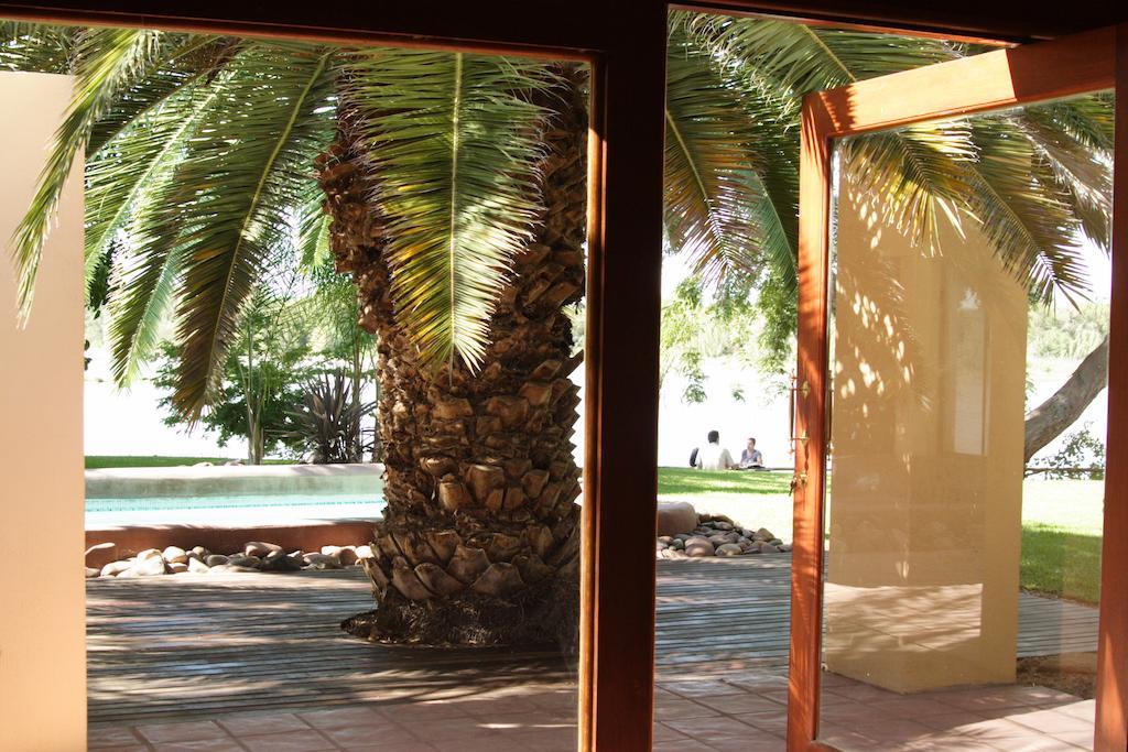 Riverbank Lodge Upington Exterior foto